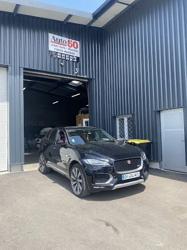 AUTO 50 à Firminy