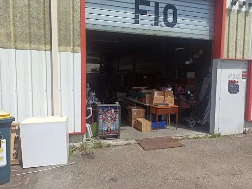 Brocante Roche à Firminy