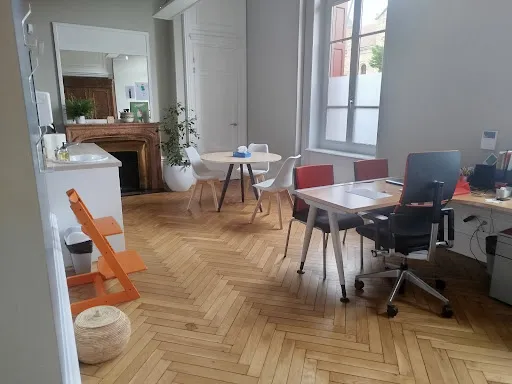 Coline Alba - Psychologue Neuropsychologue à Firminy