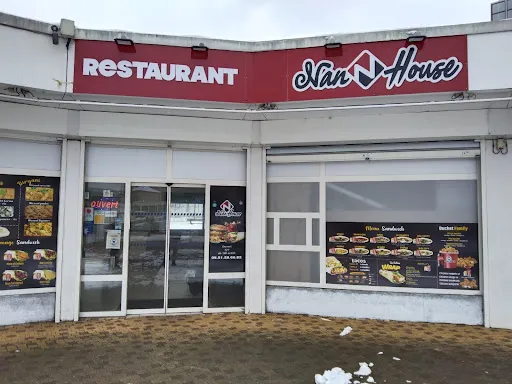 nan house à Firminy