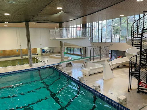 Piscine André Wogenscky à Firminy