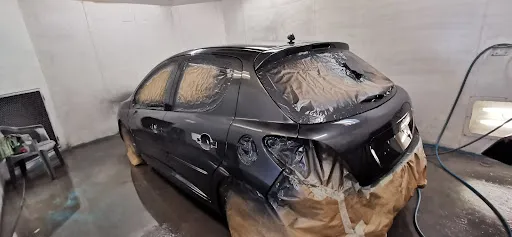 T-VOITURE. Garage AUTOMOBILE. Carrosserie-Mécanique à Firminy